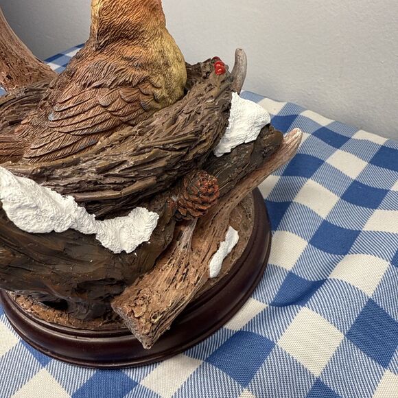 Bradford Exchange Cozy Cardinal’s Nature's Masterpieces Songbird Sculpture 2021 - Picture 8 of 12